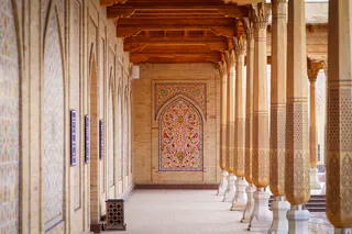 Fotosayr: Suzuk ota me’moriy majmuasi bo‘ylab