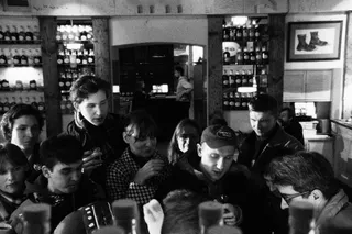 Картины дружеских связей