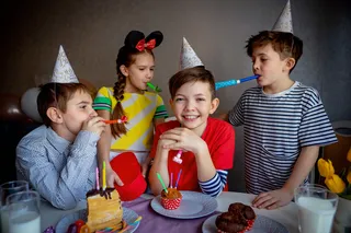 Детская программа в Alice Garden