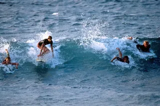 На гребне волны