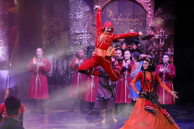 Концерт ансамбля «Эрисиони»