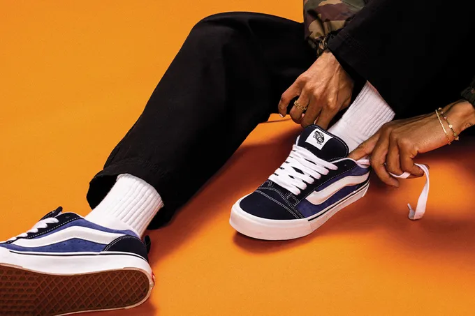 Скидки в Vans