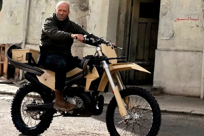 Дэвид Литч снимет фильм «Джейсон Стэйтем украл мой байк»