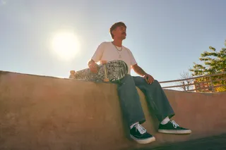 Скидки в Vans