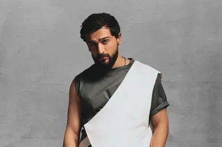 Jony анонсировал перенос своего концерта в Ташкенте