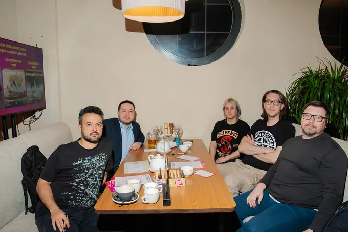 Игра «Квиз, плиз: Кино и музыка» 