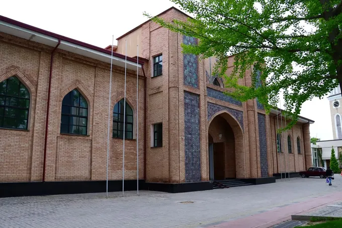 "Osiyo" koʻrgazmasi