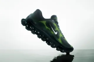 Nike представила новую модель Air Liquid Max