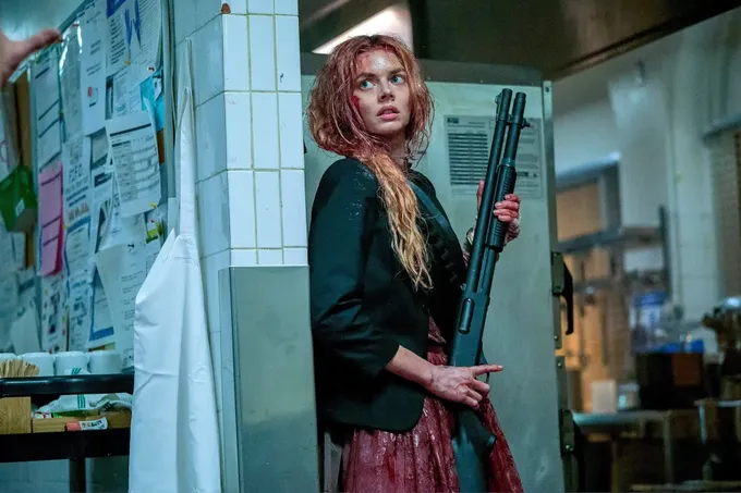 Богатые снова умирают и это все еще весело: обзор фильма «Я иду искать 2»