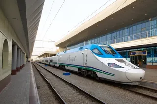 Samarqand va Buxoroga qoʻshimcha "Afrosiyob" poyezdi qatnovi yoʻlga qoʻyildi