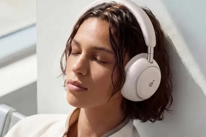 soundcore представила наушники Space 2 с автономностью до 70 часов