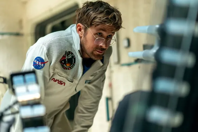 Как спасти Землю и подружиться с инопланетянином: обзор фильма «Проект „Конец света“»