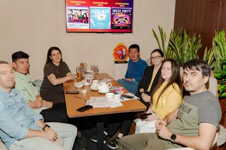 Игра «Квиз, плиз!» 