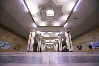 В метро Ташкента запустили тематический поезд к юбилею Амира Темура