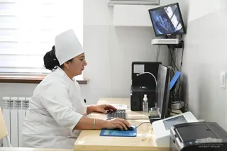 Endi davlat tibbiyot muassasalari haftada 5 kun ishlaydi