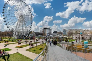 Шоу-программа в парке «Навруз»