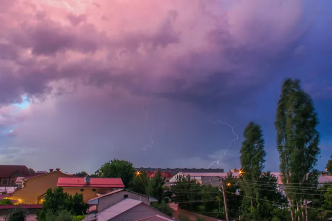 В середине недели ожидаются дожди и грозы