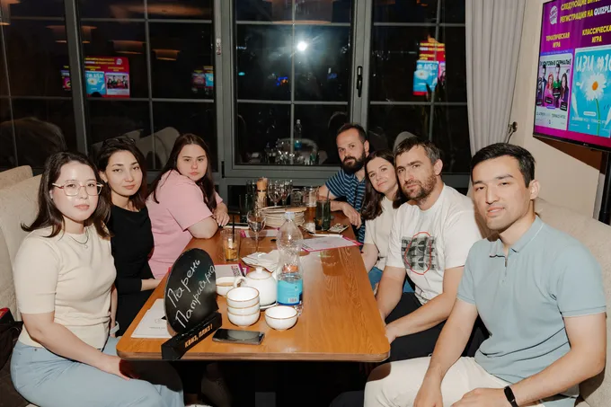 Игра «Квиз, плиз: Кино и музыка» 