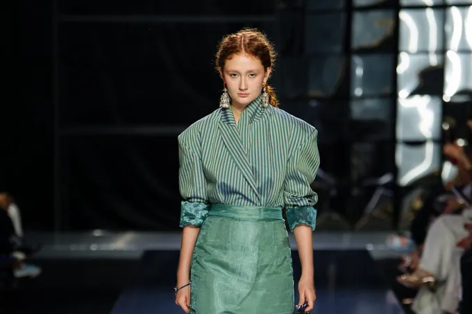 Показ Ikat by Asmira в рамках Visa Fashion Week Tashkent Pre-Fall 2026