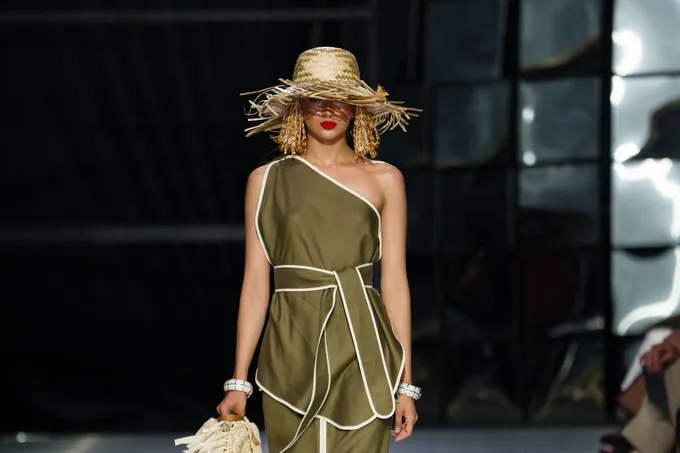 Показ Leonid Zherebtsov в рамках Visa Fashion Week Tashkent Pre-Fall 2026