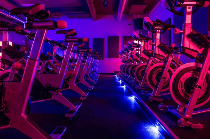 Студия сайкла Neon Cycle объявила о закрытии