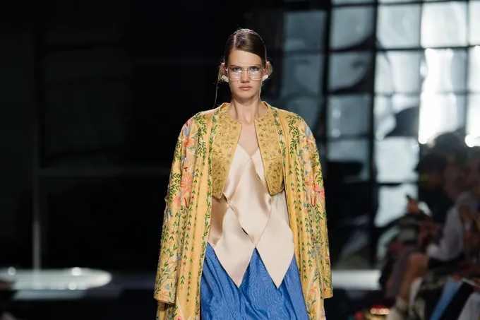 Показ Lazizar в рамках Visa Fashion Week Tashkent Pre-Fall 2026