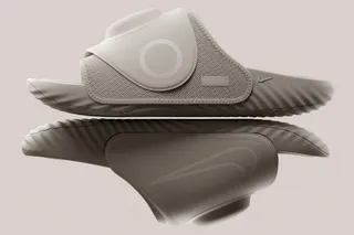 Nike и Hyperice представили шлепанцы с вибрацией и подогревом Air Zoom Hyperslide