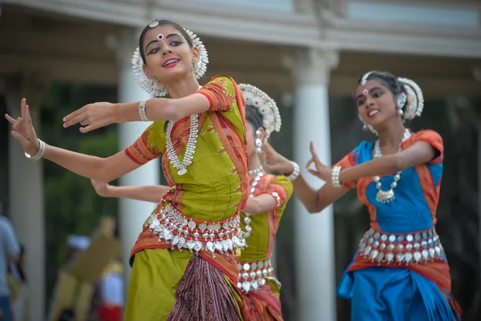 Концерт Bollywood группы Havas