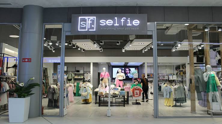 Скидки в Selfie