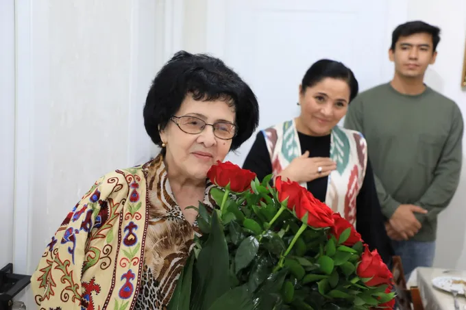 Gulchehra Jamilova "Madaniyat va san’at fidokori" koʻkrak nishoni bilan taqdirlandi