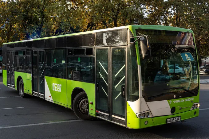 В Ташкенте временно изменили маршруты четырех автобусов