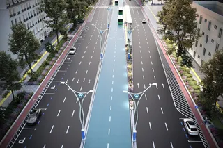 На улице Шахрисабз строят BRT-полосу: участок планируют открыть до конца августа