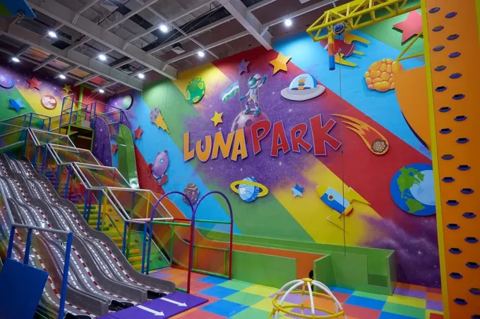 Luna Park’da bayram shoulari