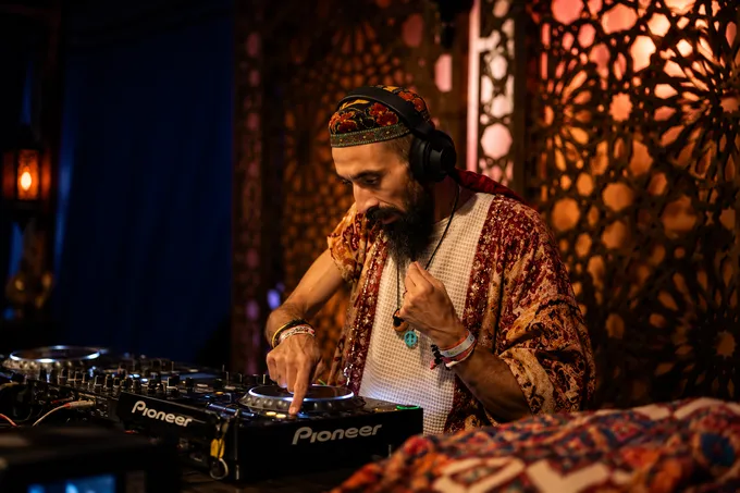 Выступление DJ Papa Kamal