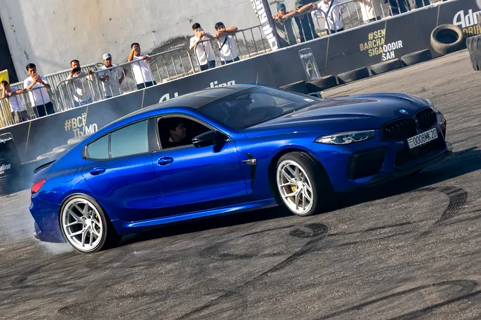 Как прошел юбилейный автофестиваль Promotors Show 2026 в Самарканде. Фото