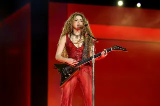 Shakira Bishkekda konsert beradi