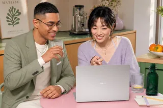ASUS представила Vivobook S16 (S5652MA): большой экран, легкий корпус и ИИ для учебы и работы