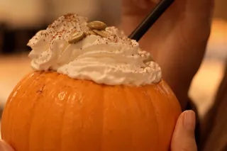 Акция Pumpkin Latte в «Тепло»