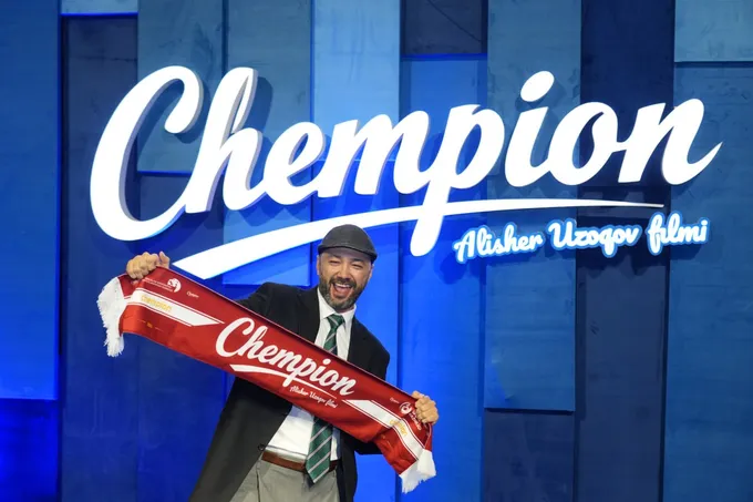 “Bolalikdagi orzular haqida”: Alisher Uzoqov rejissyorlik qilgan “Chempion” filmi premyerasidan reportaj